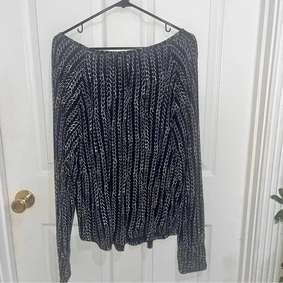 Lucky brand women’s navy and white long sleeve top sz xlg - Picture 4 of 4